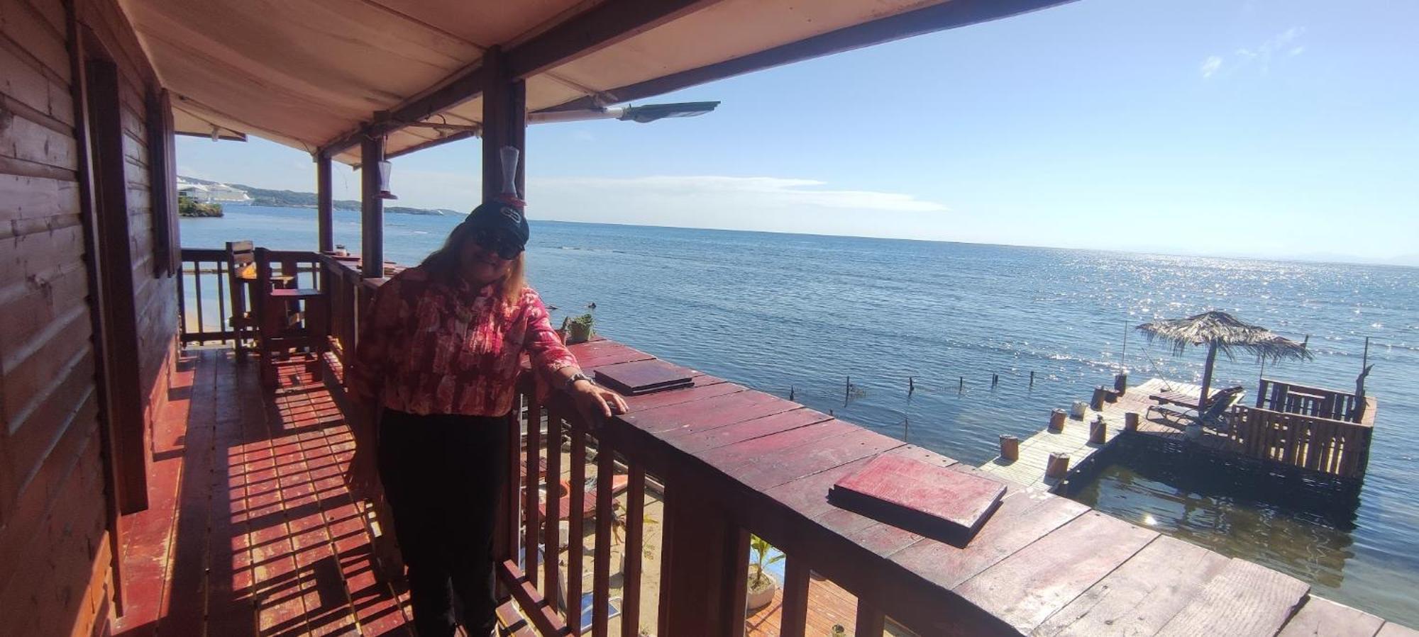 Hotel Victoria S Beach House Flowers Bay Exterior foto